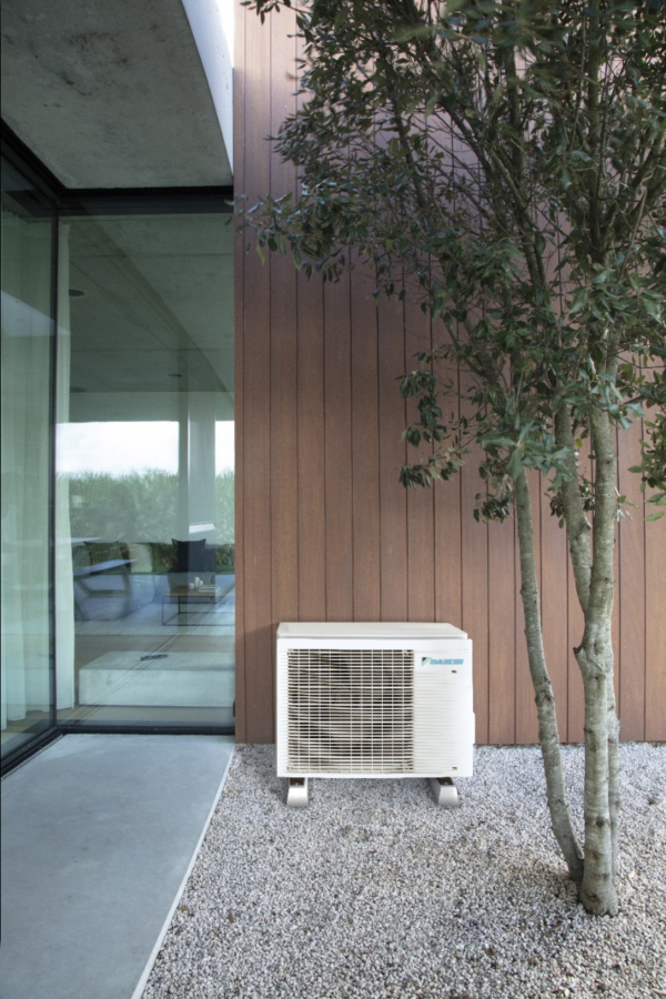 Chauffage et Climatisation DAIKIN Emura pour 30 à 40 m2 – Image 7